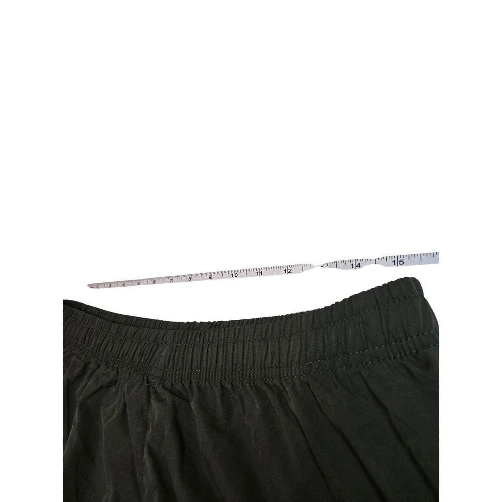 Mens XL Dark Olive Green Athletic Running Shorts Zipper Pockets Reflective 7in
